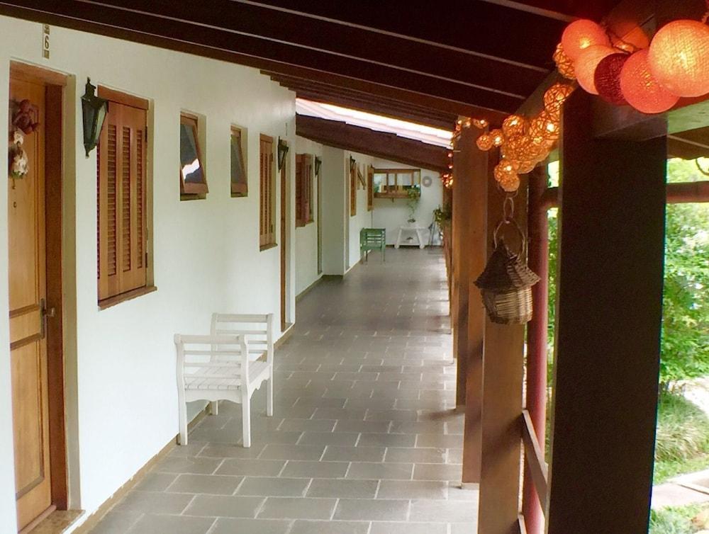 Inn Cantaloa 2*
